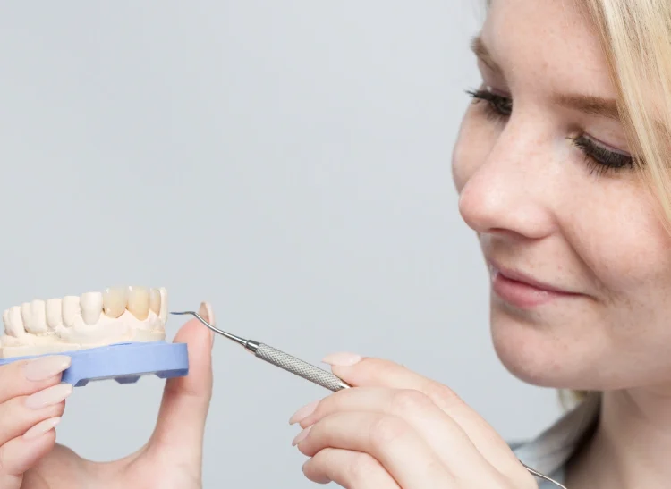 Dental-Crowns